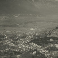 Bex et la vallée du Rhône. Vue générale prise des Monts