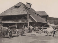 À travers le village suisse