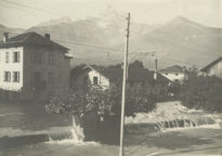 Inondation à Bex, juillet 1910. Quai de l'Avançon