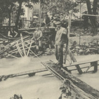 Inondation à Bex, juillet 1910. Pont de fer emporté