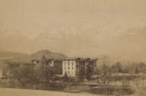 Grand Hôtel des Salines à Bex et les Dents-du-Midi